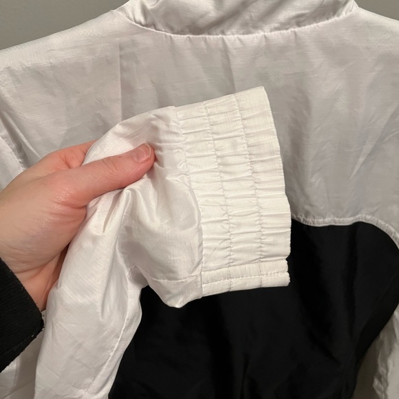 Adidas white black windbreaker jacket - Picture 5 of 6